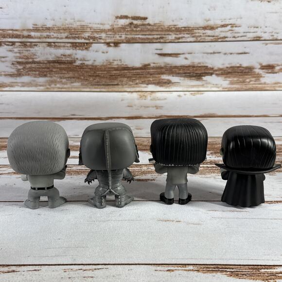 Funko Pop Universal Monsters 4 Pack Gemini Exclusive Metallic 1/300 GRAIL SET - Picture 4 of 4